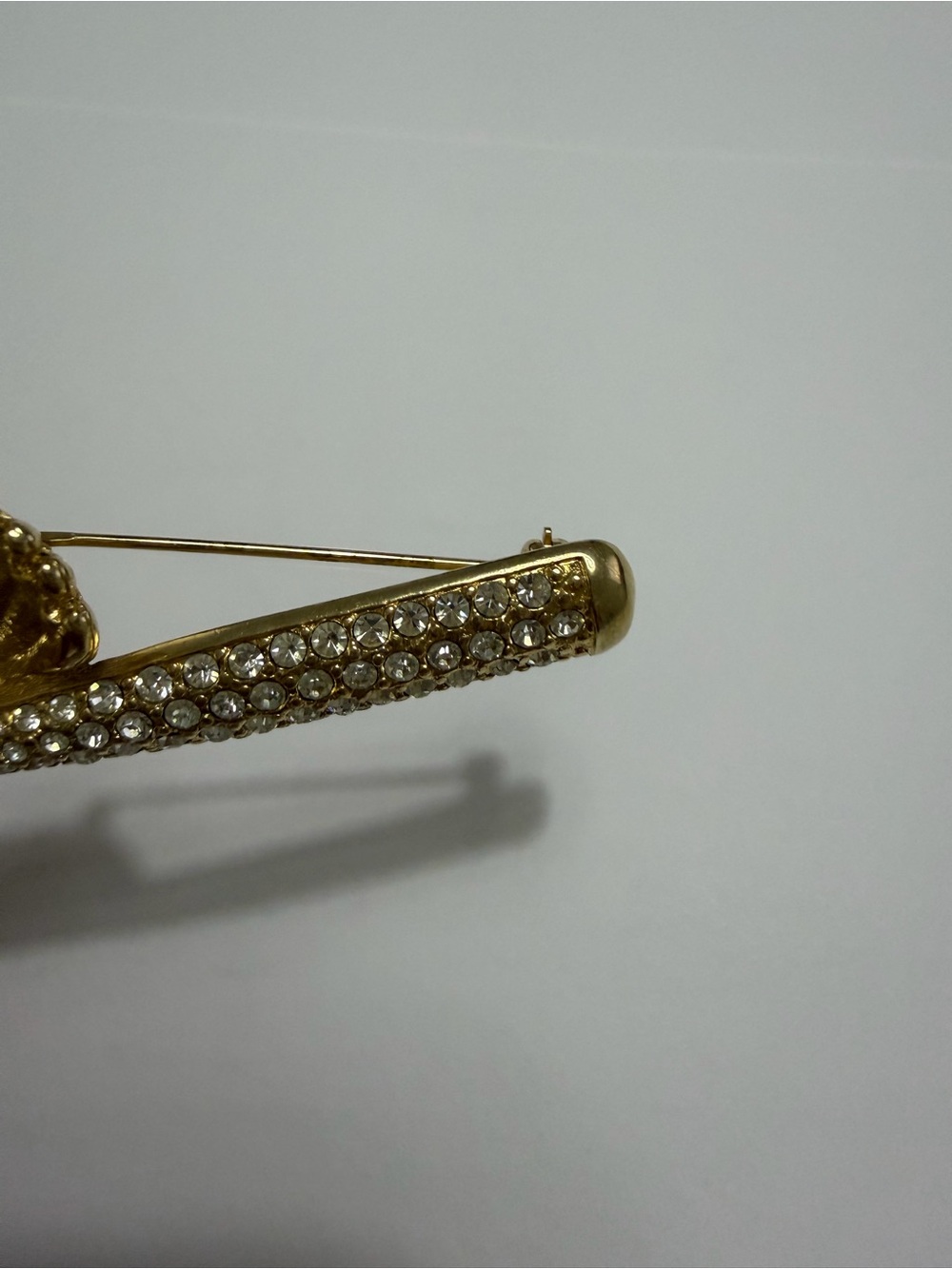 Retired Swarovski Swan Signed Crystal Baseball Bat & Glove Brooch Pin Gold Tone - Picture 11 of 11